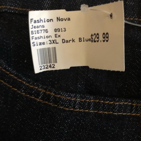 Fashion Exit U.S.A blue jeans. Size 3x - Picture 3 of 3